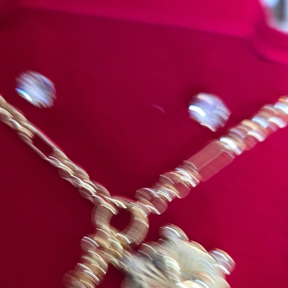 Gold-Plated Necklace with Red Gemstone Accents - Picture 5 of 6